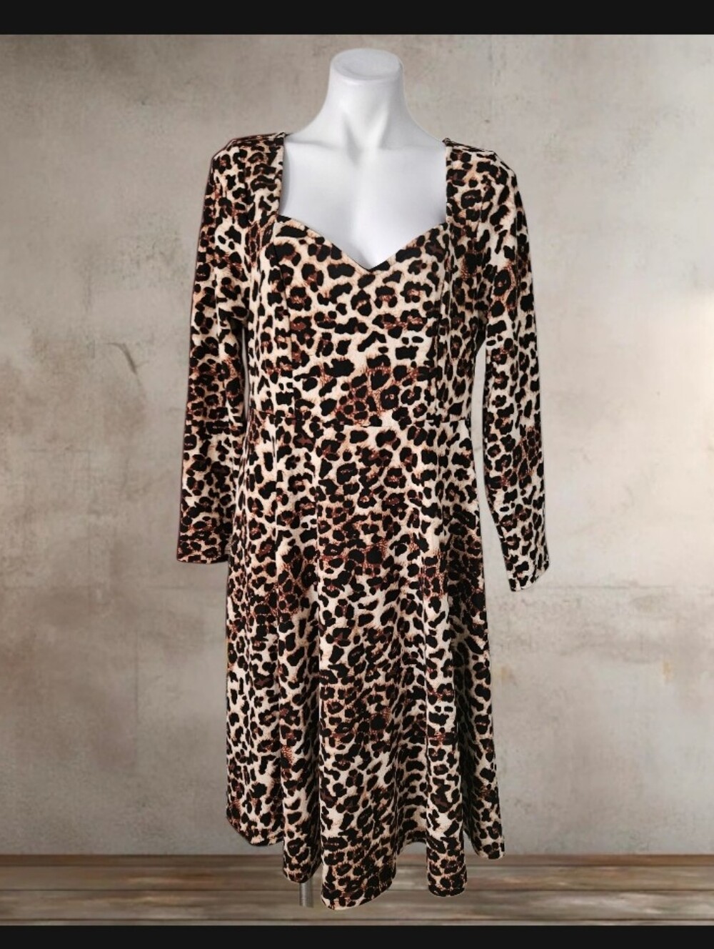Leopard Print Sweetheart Neckline Women’s Dress - Beige/Brown 2XL